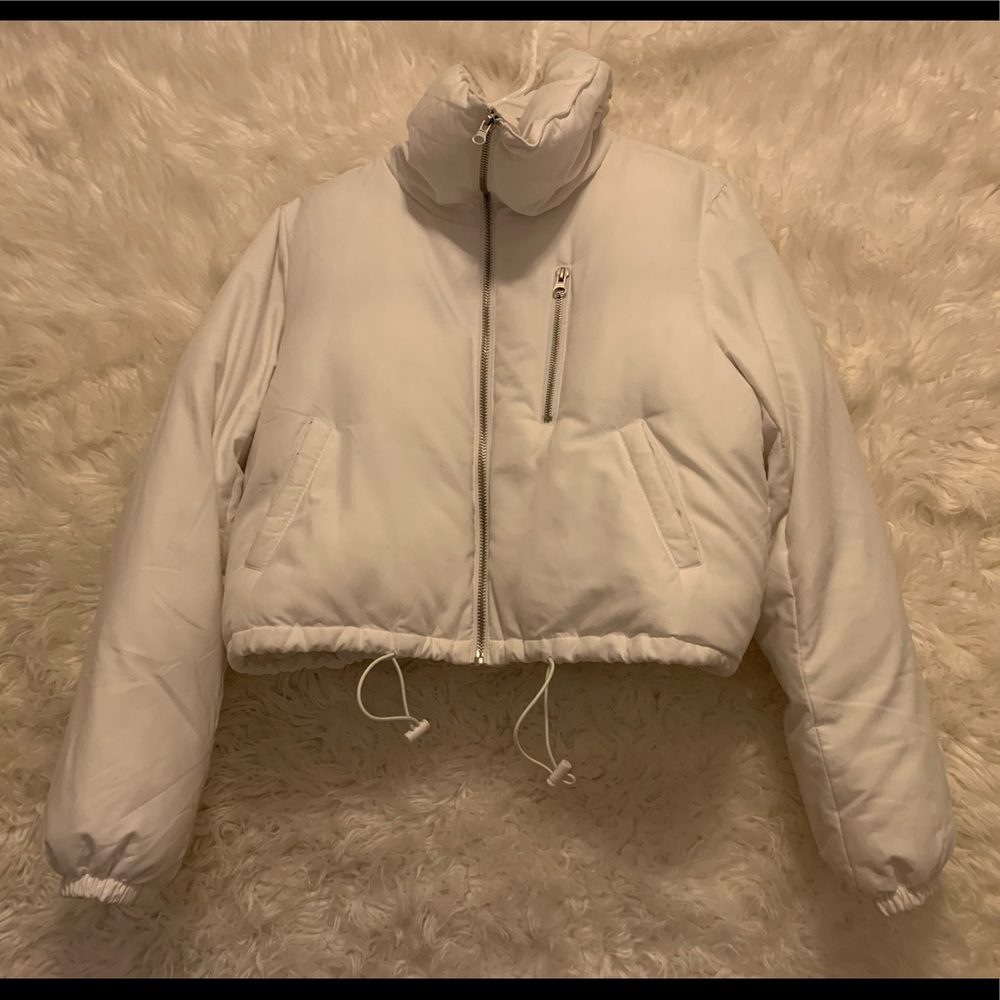 Forever 21 Medium Puffer Jacket